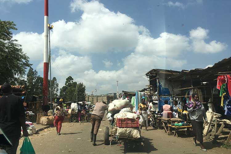 Slums Ngong Kenia 13