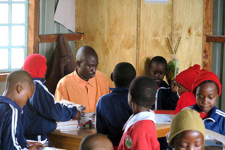 Neue Grundschule Kenya 4